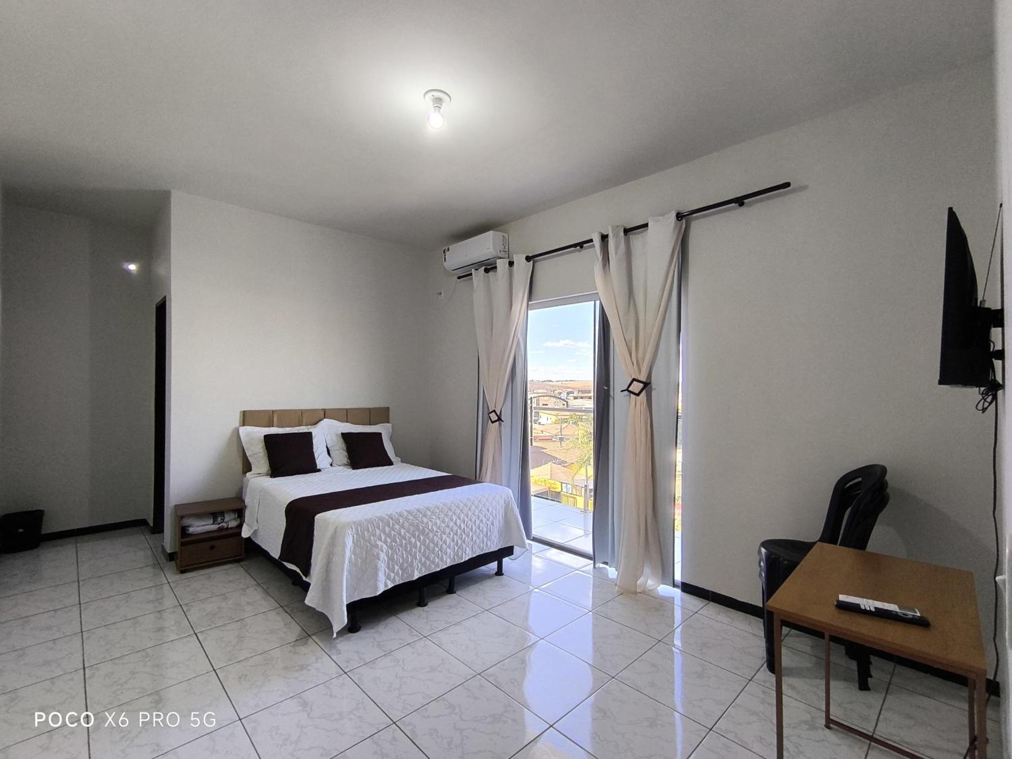 Hotel Almeida Correntina Екстериор снимка